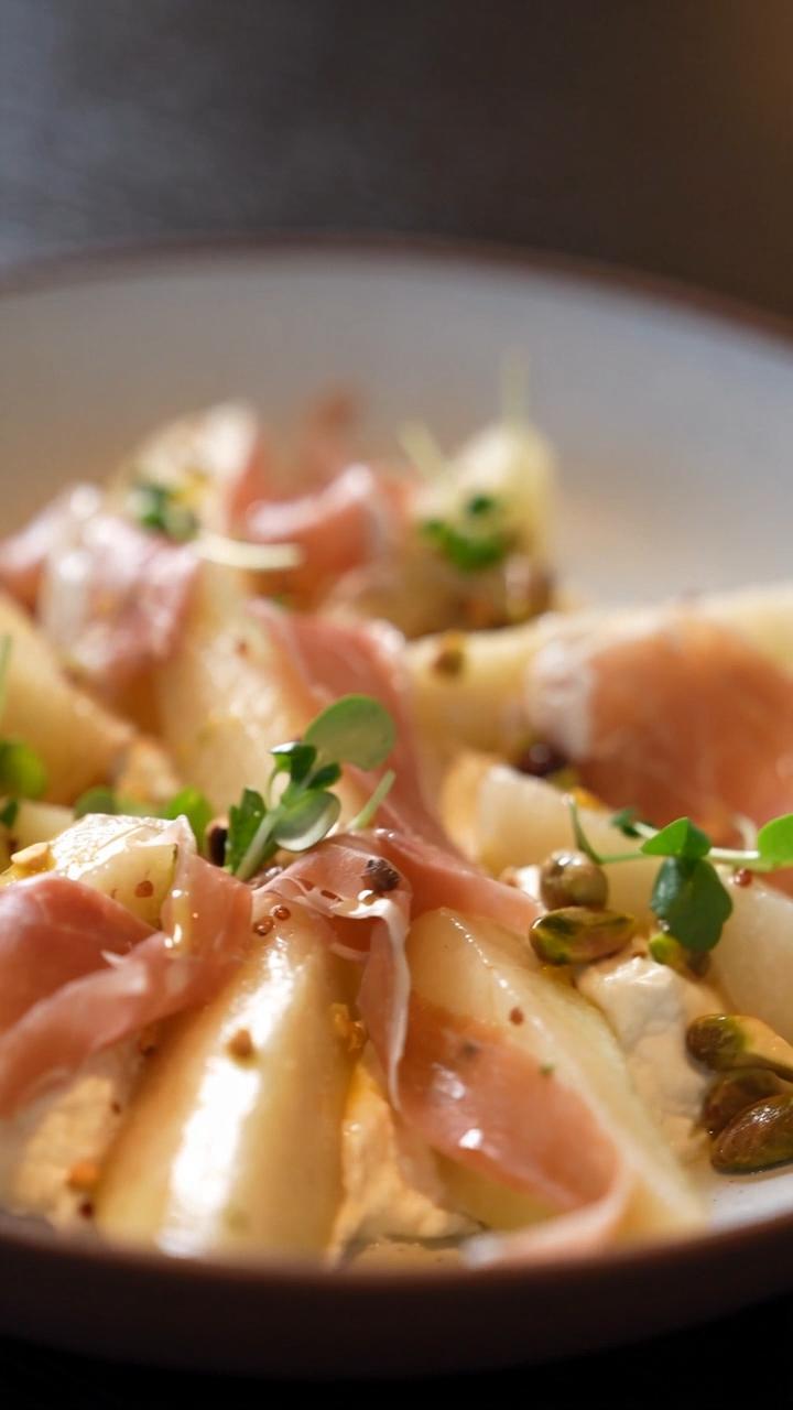Pear and Ham.mov